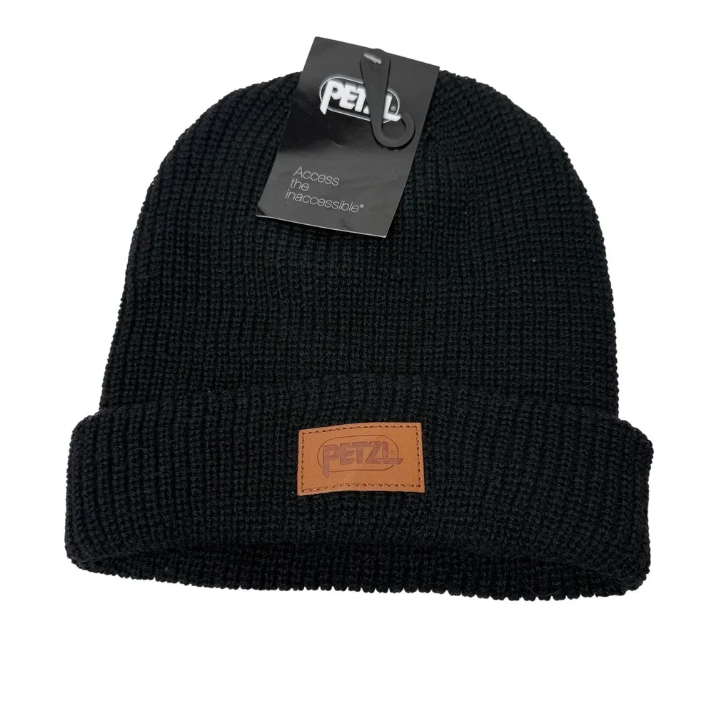 Petzl Black Waffle Knit Beanie Hat Leather Logo Patch NWT Outdoor Workwear